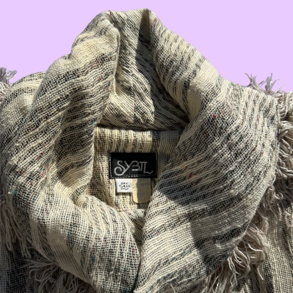 Rare! Sybil California Cowneck Dress
Vintage 1980's - Picture 2 of 7